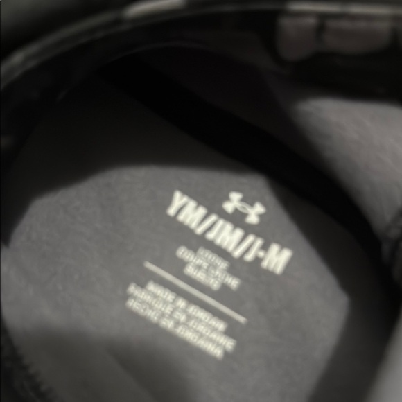 Under Armour Black and Gray Camouflage Hoodie Sweatshirt - Picture 6 of 8